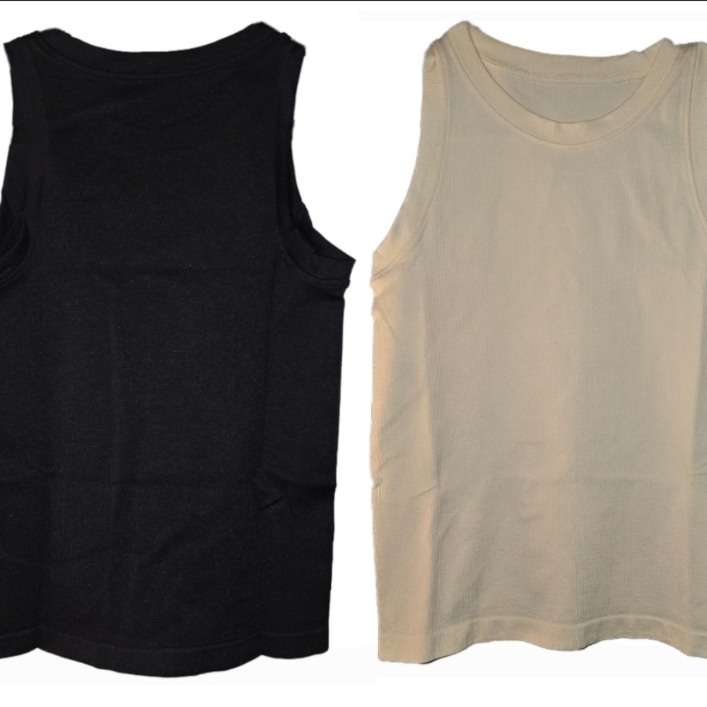 Light Compression Tank Tops - Ladies Small - NEW